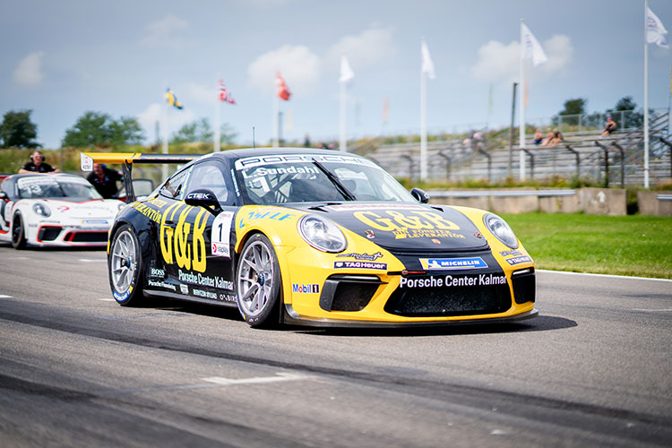 Porsche carrera cup